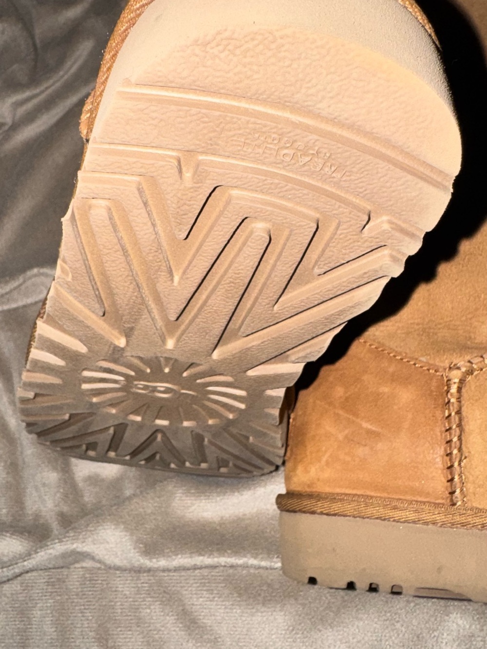 Authentic UGG , Kristabelle Tall Boots in Chestnut . USA 9, EU 40 - Picture 12 of 15